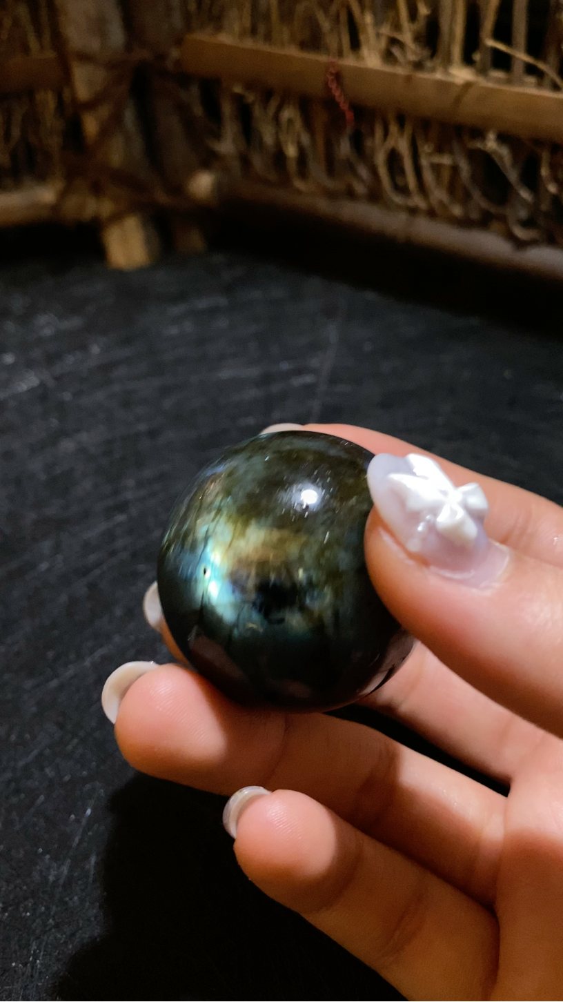 拉長石 Labradorite